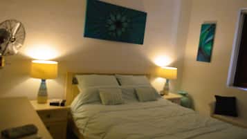 3 chambres, fer et planche Ă  repasser, Wi-Fi gratuit, draps fournis