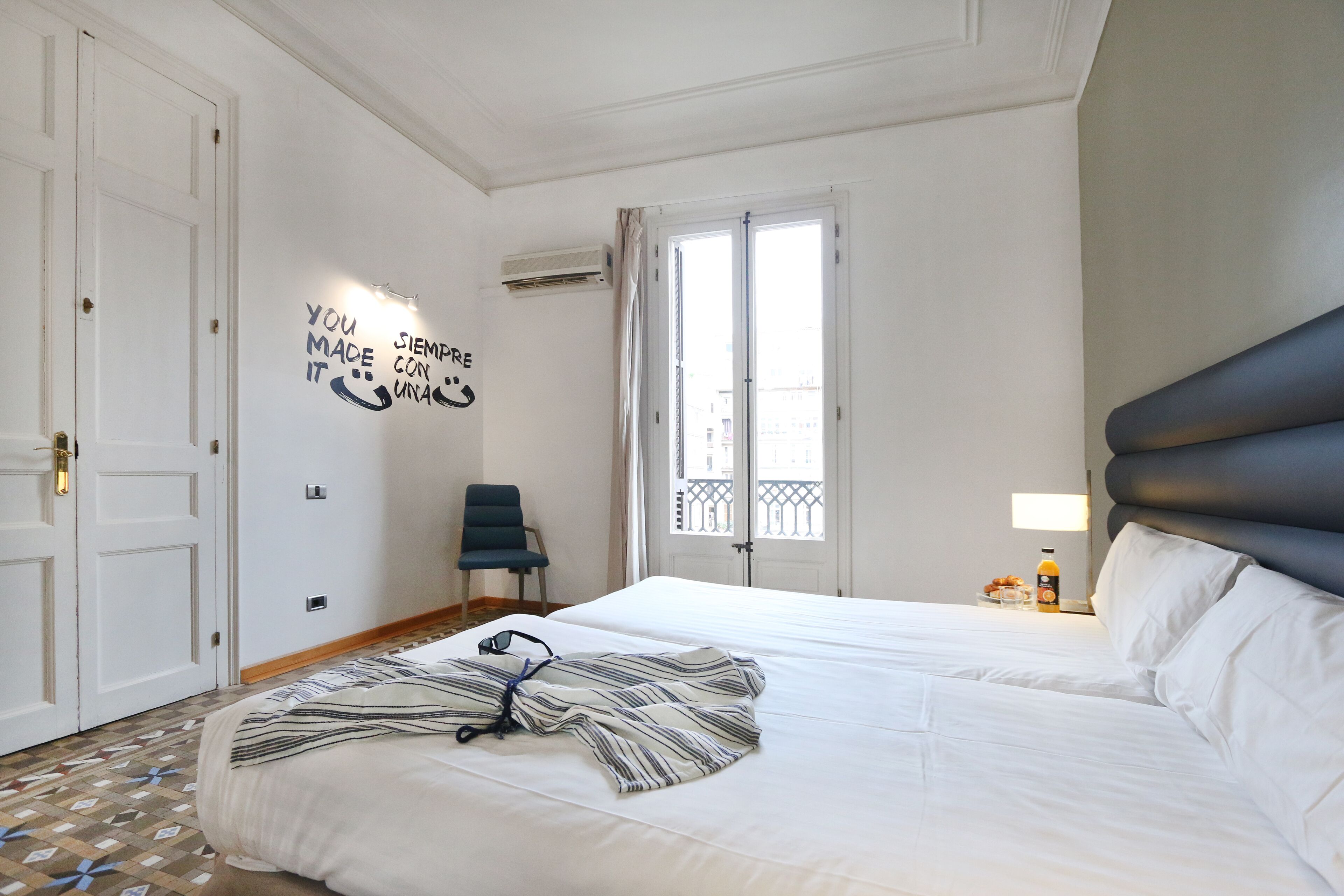 3 apartments with 3bdrs+2bths each one!