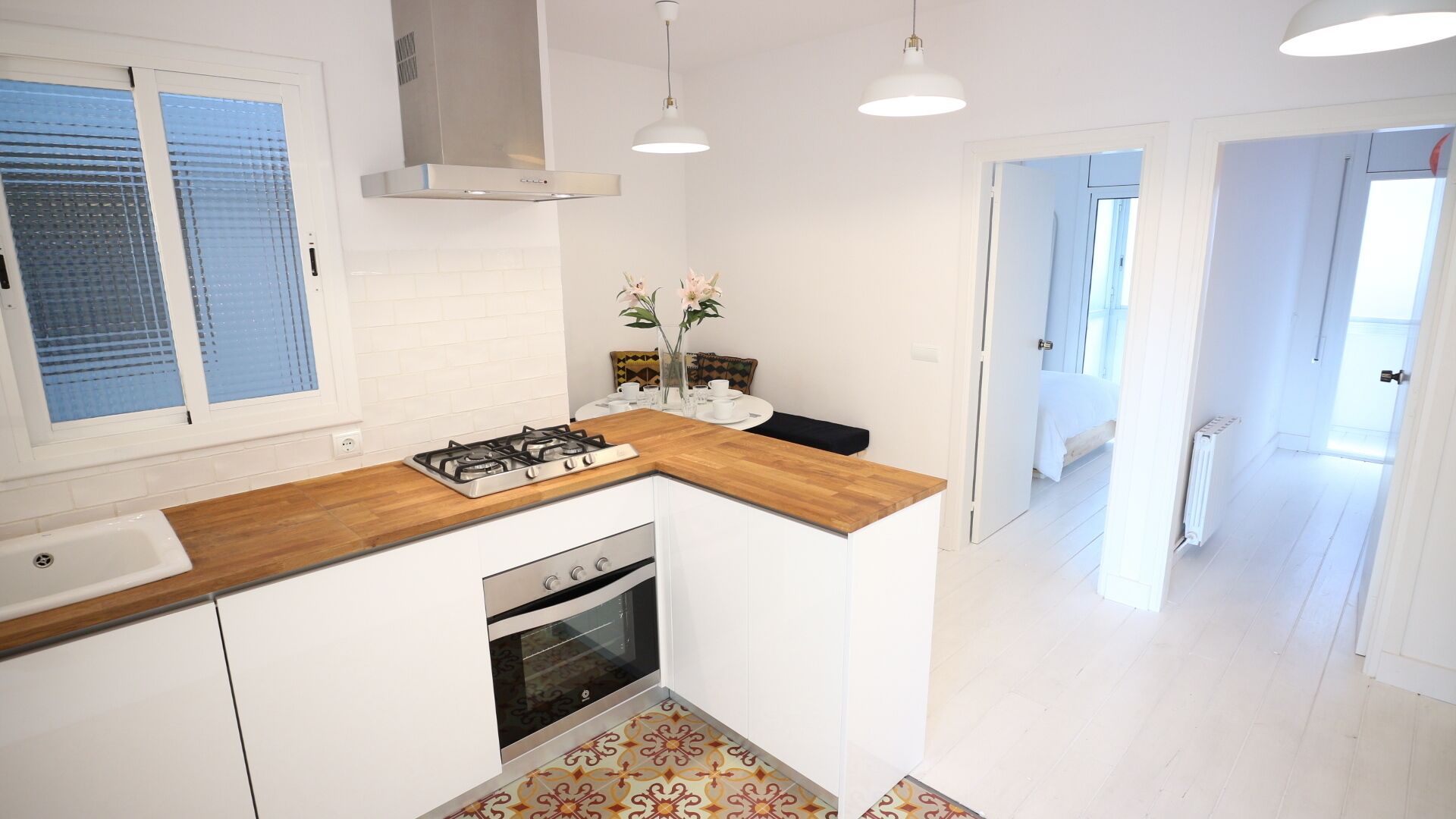 Bright Apartment, with A/C, Central Location in Sitges