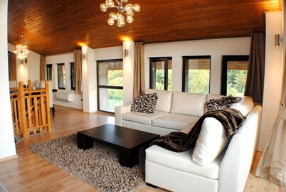 Luxury 4 Bedroom 3 Bathroom Sauna Family Ski Chalet To Rent In Borovets Bulgaria
