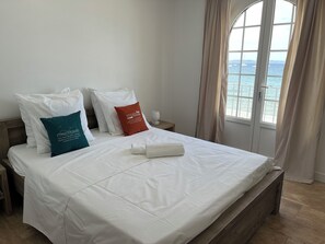 5 chambres, bureau, Wi-Fi gratuit, draps fournis