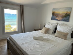 5 Schlafzimmer, Schreibtisch, kostenloses WLAN, Bettwäsche