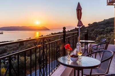 Villa DISI with private pool at the  best prices.