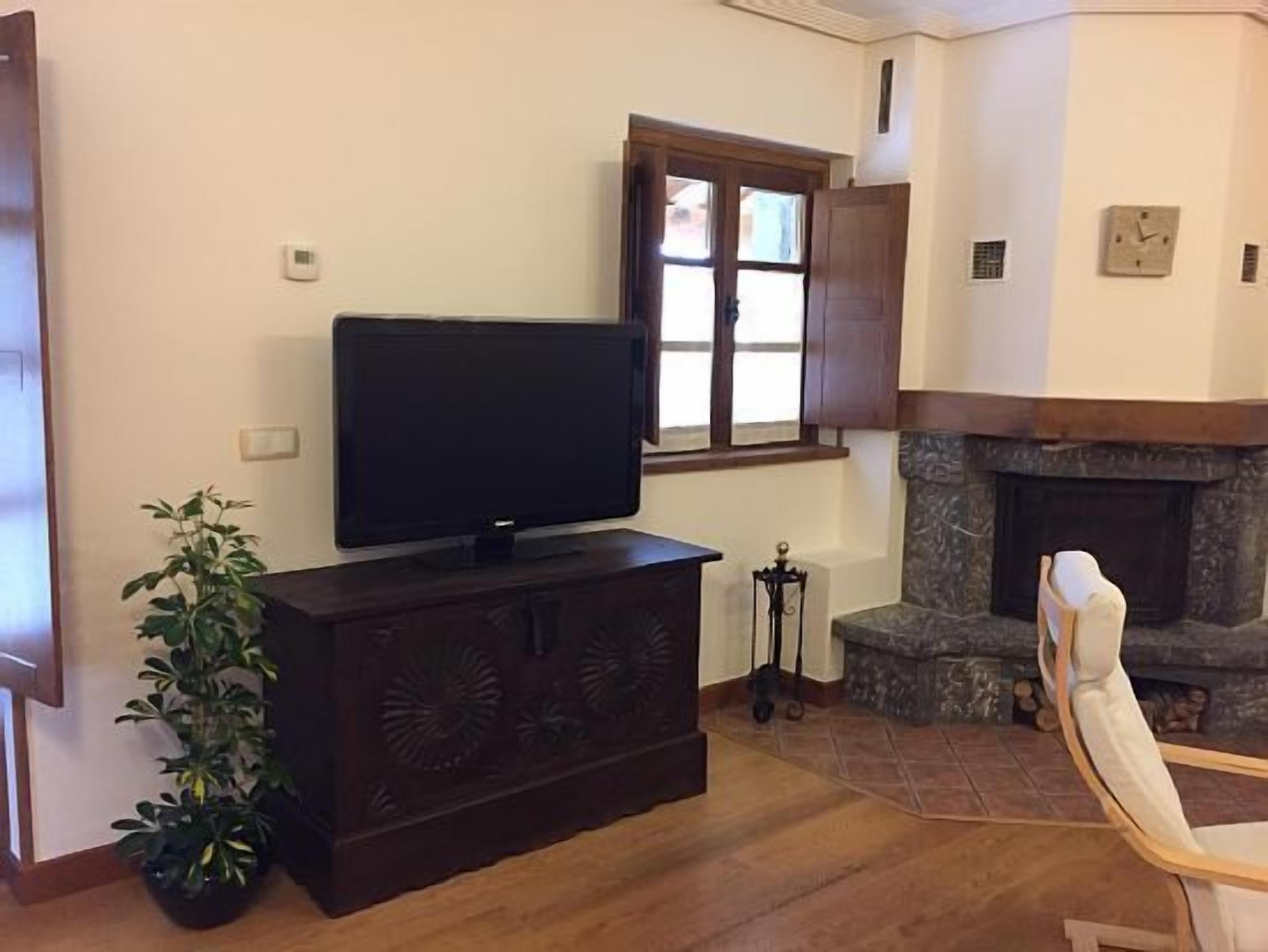 Self catering Elbegi for 12 people