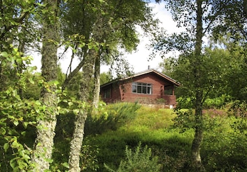 Log Cabin Exterior