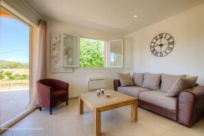 TV - Splendid villa 5 minutes from the sea (Sollacaro)