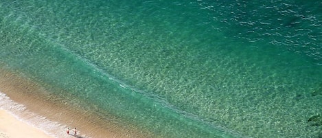 Perto da praia, toalhas de praia
