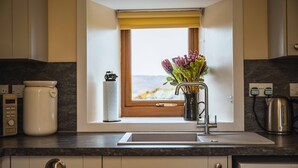 Unclassified image, 2 of 37, button - Amazing NC500 Croft House. Perfect for couples and families (Thurso)
