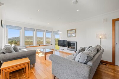 3-Bedroom House Near Portree | Panoramic Cuillin Views | South-Facing & Peaceful