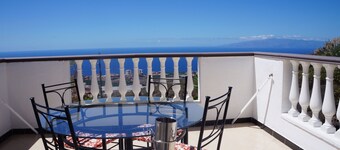 Precioso Chalet para 6p., WiFi, piscina privada y climatizada, 9 min de la playa