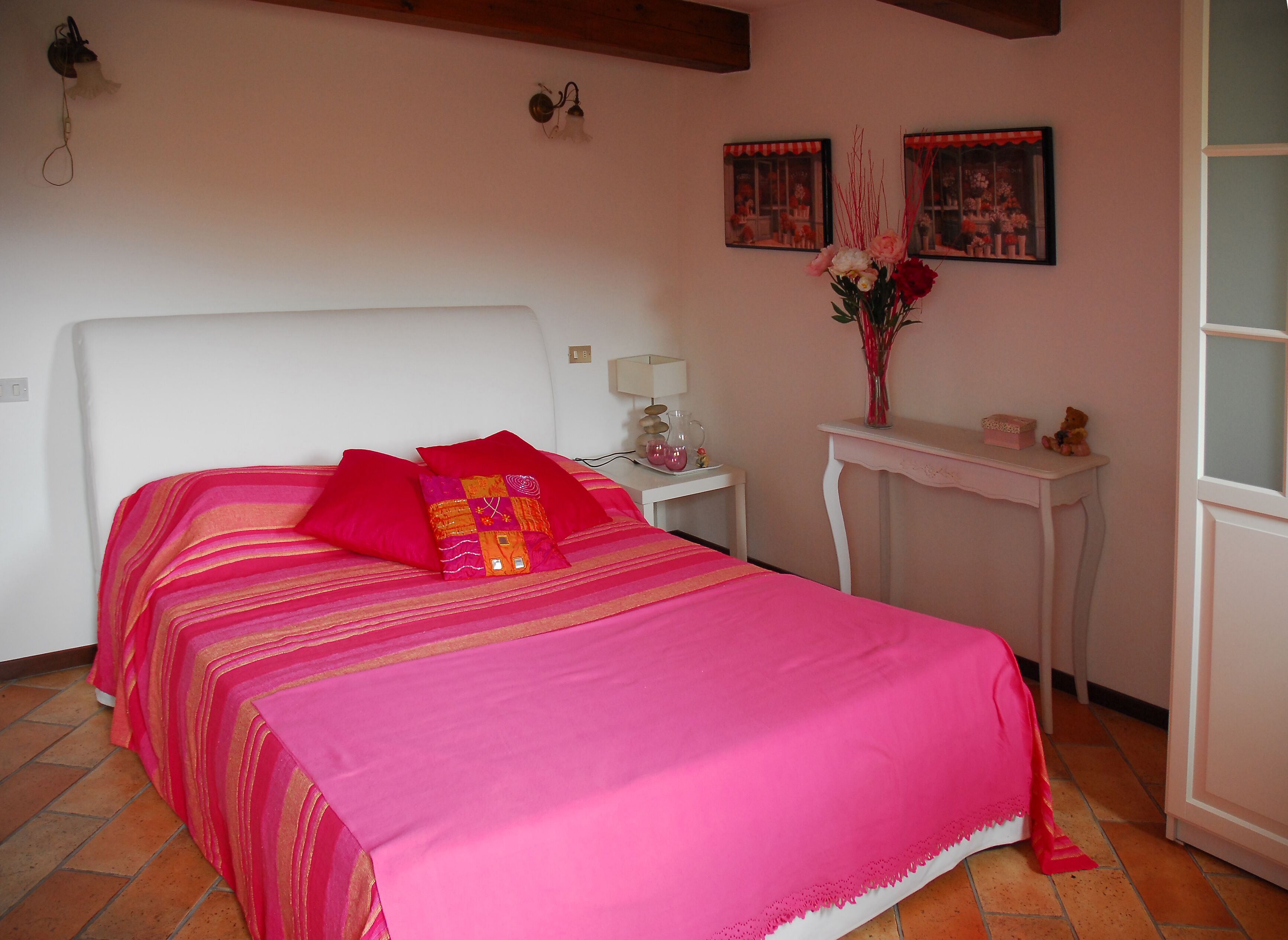 6 Schlafzimmer, Zimmersafe, Bügeleisen/Bügelbrett, Reisekinderbett