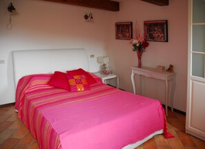 6 habitaciones y caja de seguridad en la habitación 