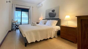 1 Schlafzimmer, Bügeleisen/Bügelbrett, kostenloses WLAN, Bettwäsche