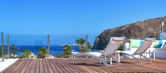 Mirador de Palm-Mar, outdoor Jacuzzi, Ocean Sunset views,1Gb WiFi