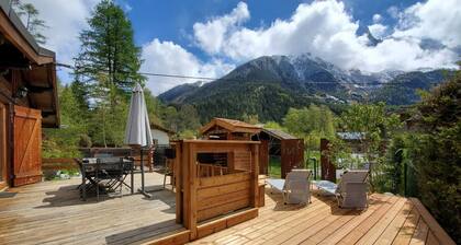 #Chalet indépendant, mezzanine, jardin clos, terrasse, parking, face Mont-Blanc