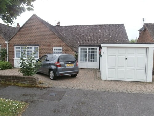 3-Bett-Bungalow 5 Minuten zu Fuß zum Meer / Highcliffe Castle WiFi für Behinderte geeignet