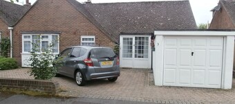 Bungalow de 3 chambres à 5 min à pied de la mer / Château de Highcliffe WiFi adapté aux handicapés