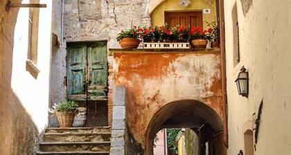 Lovely home with fantastic lake view