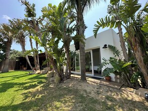 Exterior - OASIS IN A NATURAL PARK.  CASA ASIA 5 min from the beach and the mountains (vejer de la Frontera)