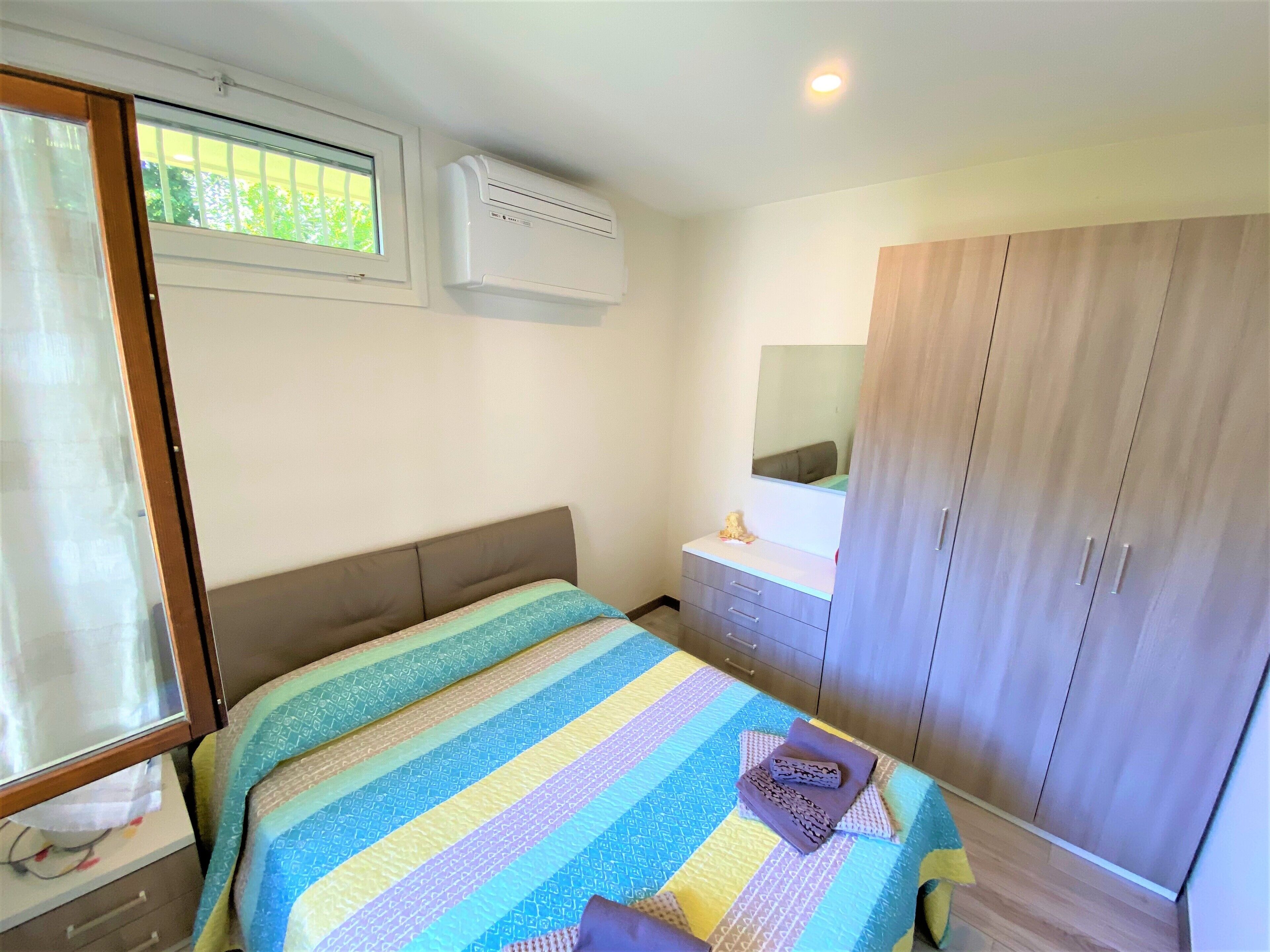 1 bedroom, iron/ironing board, travel cot, free WiFi