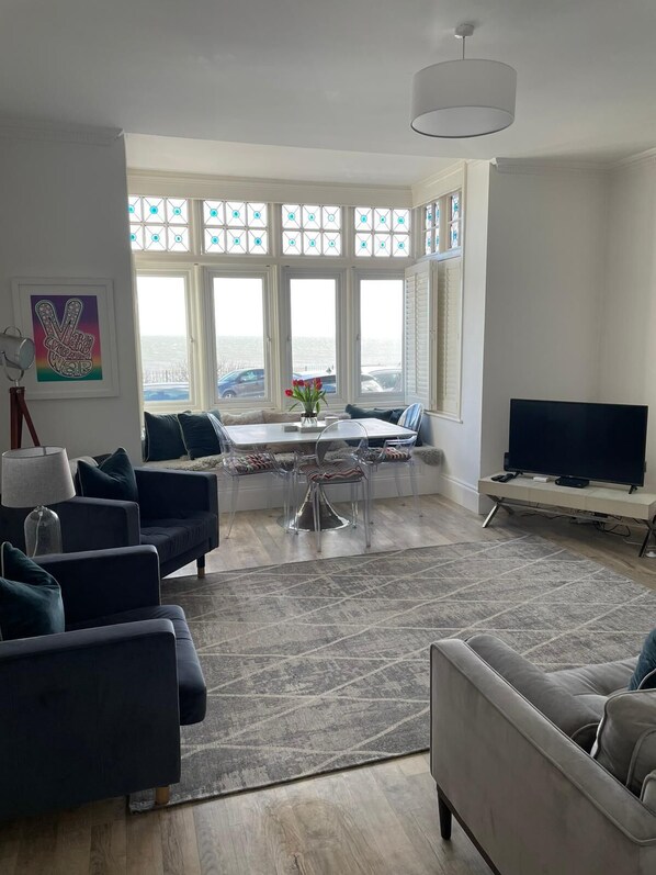 TV connectée, cheminée