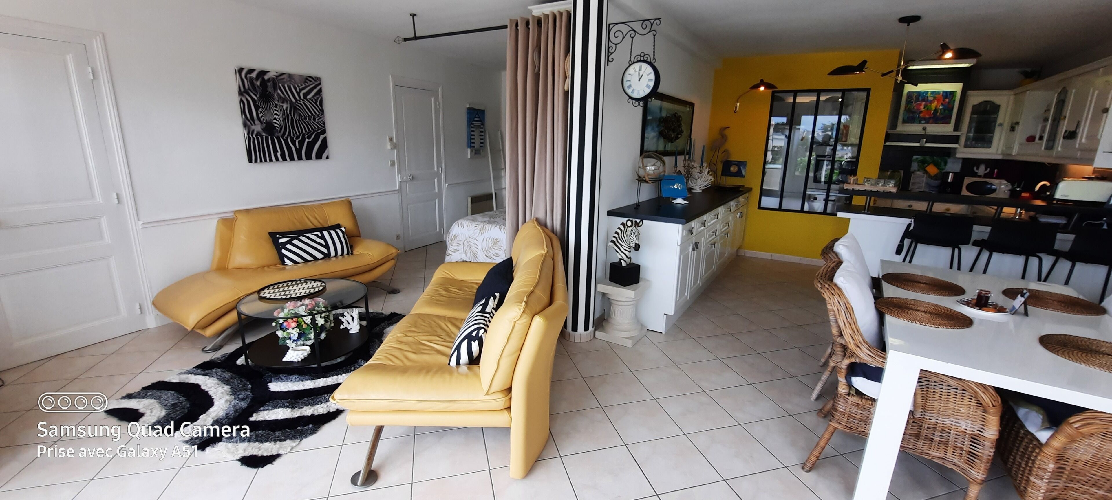 Large very bright lofts of 60m2 magnificent sea view