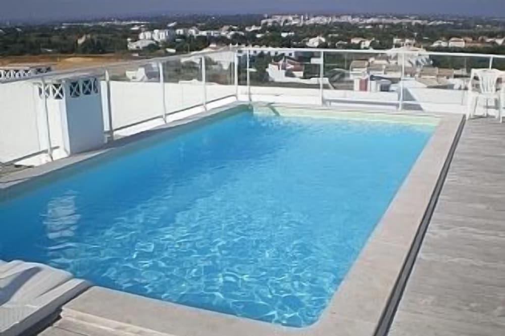 Situated In A Peaceful Location, Communal Roof Top Pool, Secure Parking