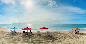 In Strandnähe, Liegest ühle, Strandtücher