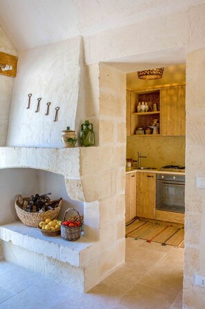 Interior - Antica Pietra - Villa with swimming pool for 4 guests (Ostuni)