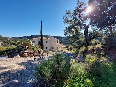 Luxurious villa with private pool, in the hills, Algarve, Sao Bras de Alportel.