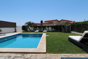 Piscine extérieure