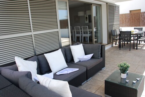 VILLA S. TOME 8PERS / IND. SWIMMING POOL/ SEA VIEW-IDEAL FAMILY-A600MTRS OF BEACHES