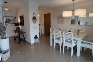 Dining - VILLA S. TOME 8PERS / IND. SWIMMING POOL/ SEA VIEW-IDEAL FAMILY-A600MTRS OF BEACHES (Cap D'Artrutx)