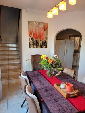 Dining - Villa for 6 people with private garden and (heated) swimming pool, sea view (Javea)