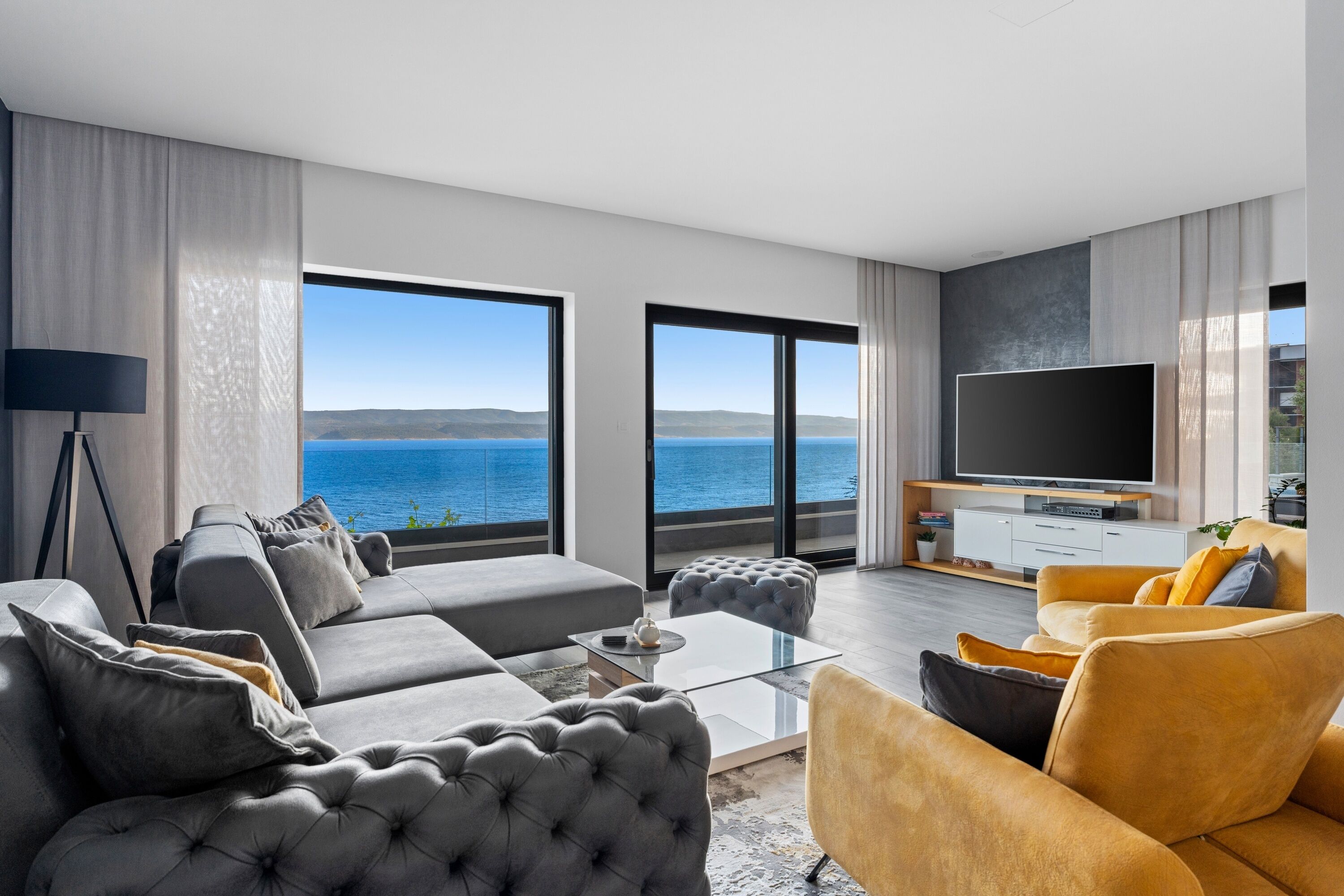 スマートテレビ、卓球台