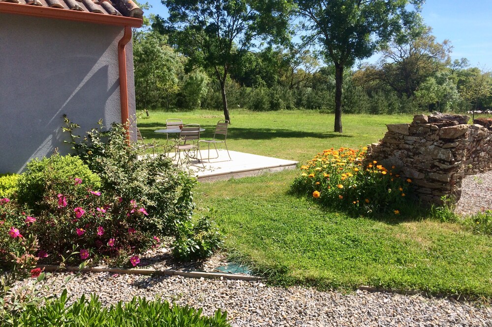 La Maison du Jardinier : charme, pleine Nature, Pornic 20 minutes, Nantes 30 km