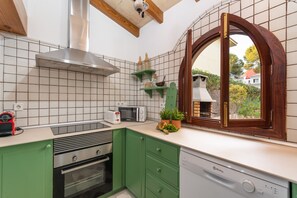 Frigorífic, microones, forn i rentaplats 