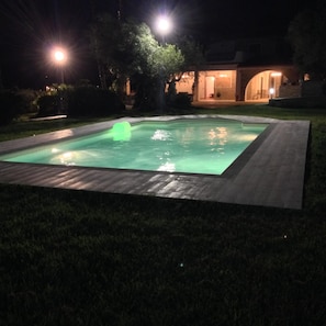 Piscine extérieure
