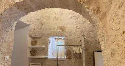 Perfect oasis among Olive Trees and Private Pool, for an authentic experience!