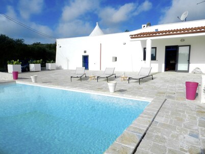 Perfect oasis among Olive Trees and Private Pool, for an authentic experience!