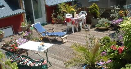 Appartement dans propriété 20m plage du Sillon