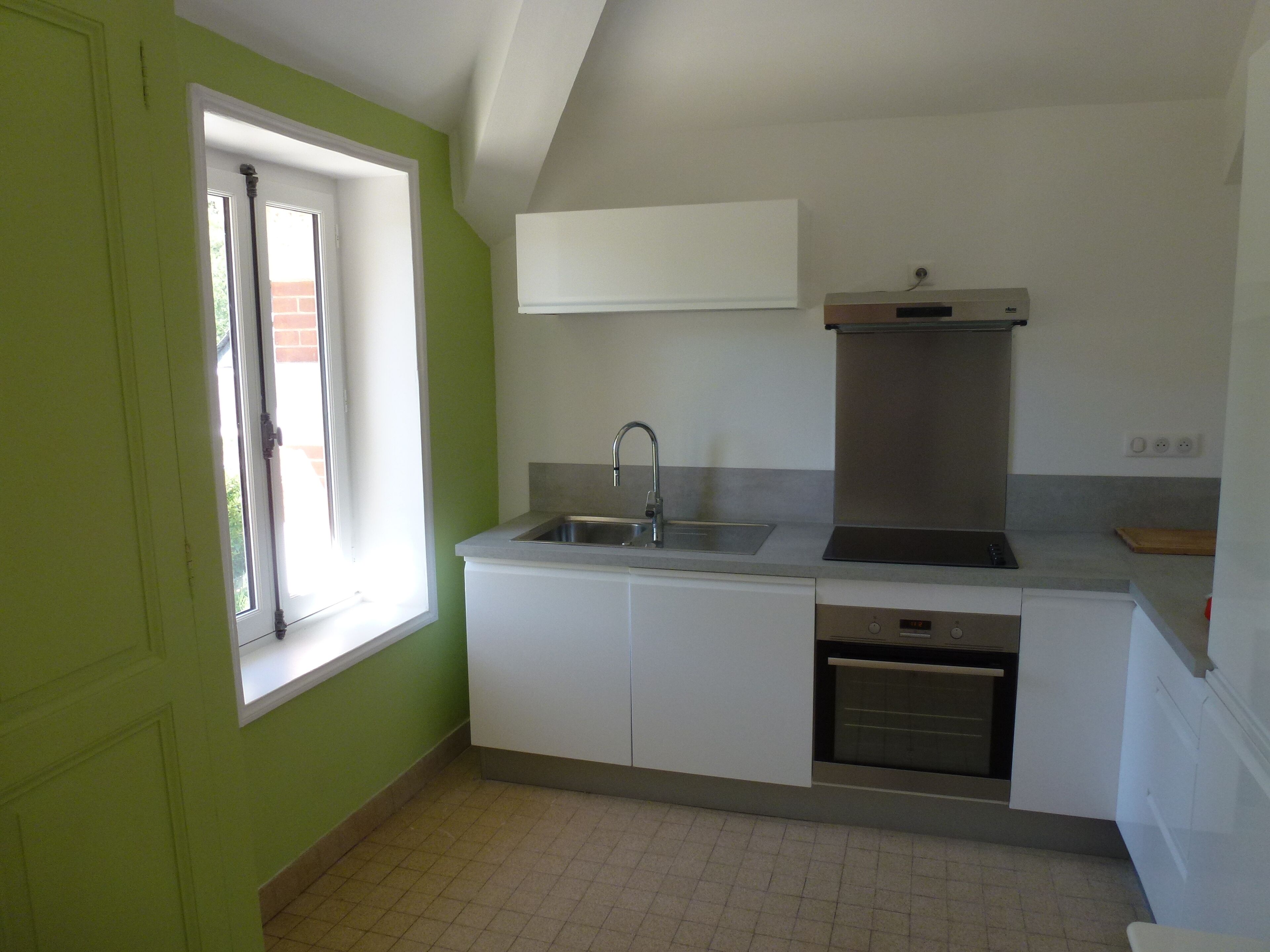 Independent apartment in exceptional house, large park