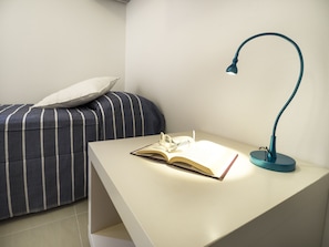 3 Schlafzimmer, Bügeleisen/Bügelbrett, Bettwäsche