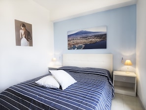 3 Schlafzimmer, Bügeleisen/Bügelbrett, Bettwäsche