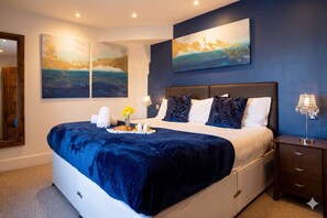 3 bedrooms, iron/ironing board, WiFi, bed sheets - One Coastguard Road (Caister-on-Sea)