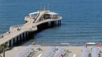 In Strandnähe, Liegestühle