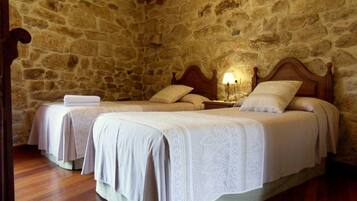 3 chambres, fer et planche Ă repasser, lit parapluie, Wi-Fi gratuit