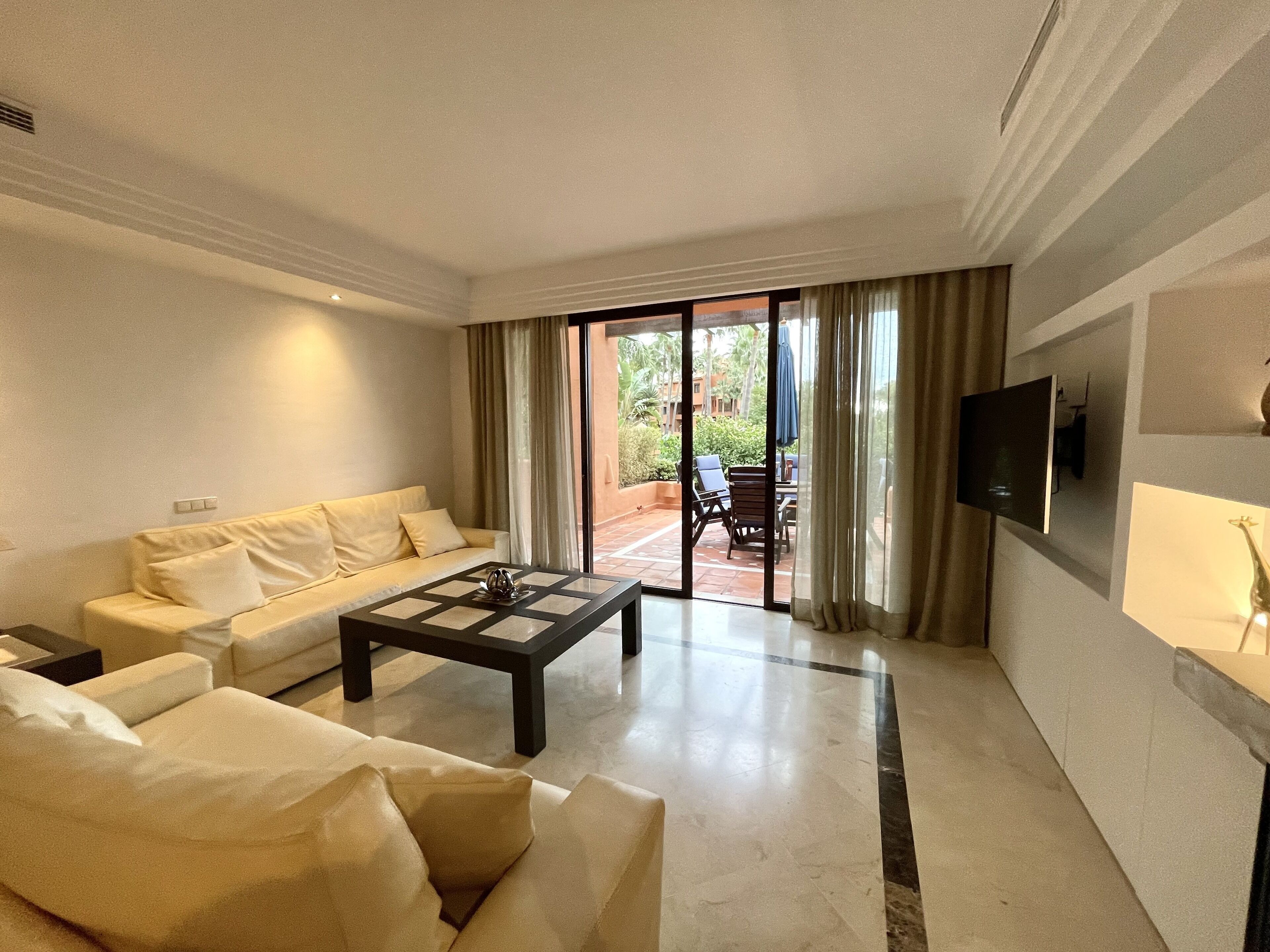 Sol de invierno en un complejo de lujo de 5 * - Cerca del campo de golf y el puerto