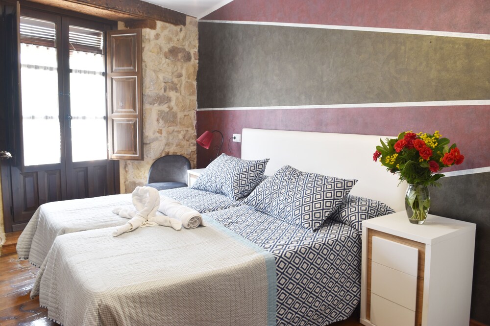 Self catering Pinares de Soria for 1-10 people