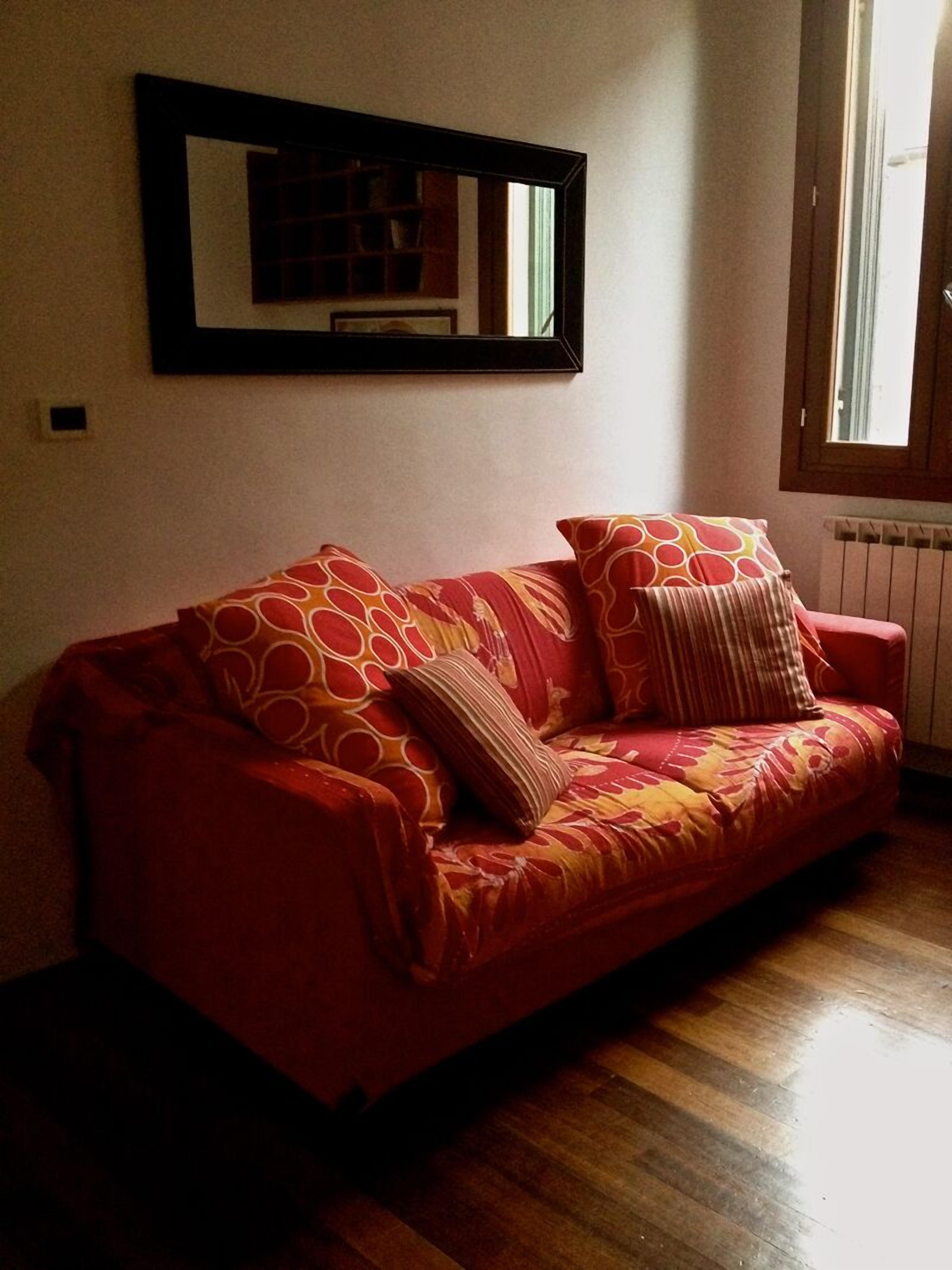 Stay on the beach in Venice